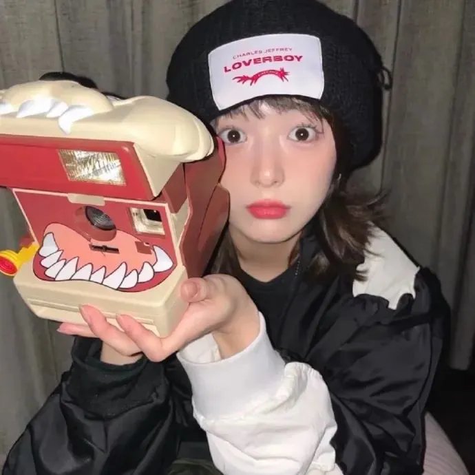 三五成群